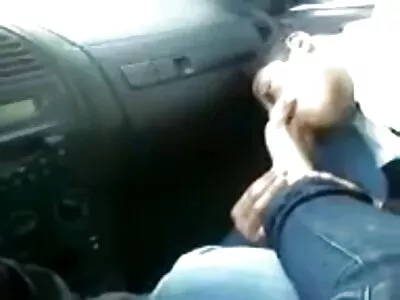 Pajusk mane giliai šlapioje pūlingoje.