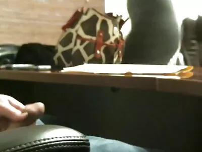 +1 įdegis užpakaliukas pasaulio durniams.