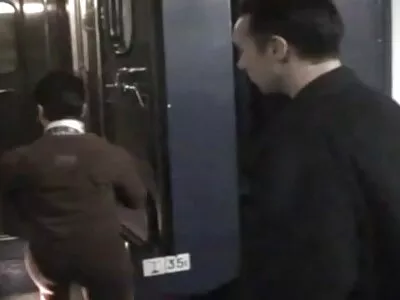 Darbas su burna atnešė daugiau močiučių nei su šluota.