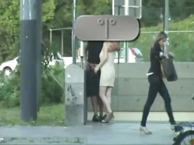 Ieškant bet kokio malonumo.
