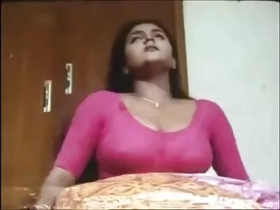 Šokoladinėms merginoms reikia penio, o ne viso vaikino.