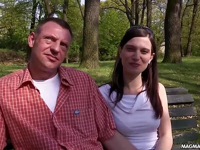 Bet kuri mergina duos, svarbiausia tinkamai ją išgąsdinti.